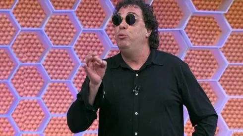 Casagrande se emociona e faz declarações emocionantes sobre Maradona