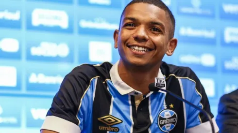 Com Braz na zaga e dúvida nas laterais, Grêmio está escalado