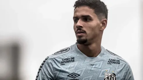 Veríssimo está confirmado para o jogo. Divulgação