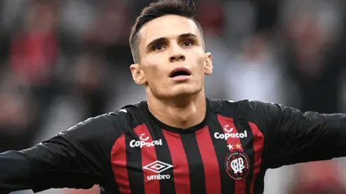 Raphael Veiga era destaque no Furacão. Divulgação/Athletico