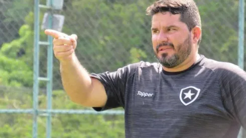 Barroca escala Botafogo para jogo contra o Inter