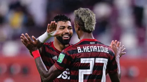 Gabigol e Bruno Henrique se entendem muito bem — Foto: Getty Images