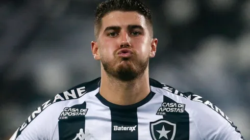 Pedro Raul continua na mira do Botafogo. Vitor Silva/Botafogo