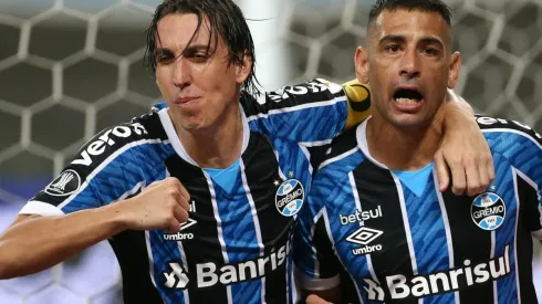Goiás e Grêmio se enfrentam neste sábado, às 21h, no estádio da Serrinha, pela 25ª rodada do Brasileirão - (Getty Images)
