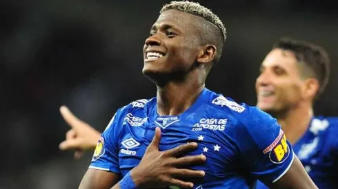 Diretoria do Grêmio se pronuncia sobre permanência de Orejuela e anima Cruzeiro
