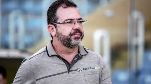 Enderson Moreira larga na frente. Divulgação/Ceará