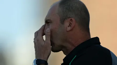 CRB e Paraná se enfrentam nesta quinta, às 19h15, no Estádio Rei Pelé, em Maceió - (Getty Images)