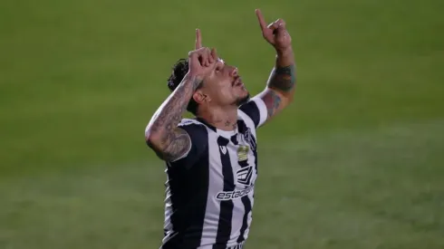 Vina vem jogando muita bola — Foto: Getty Images