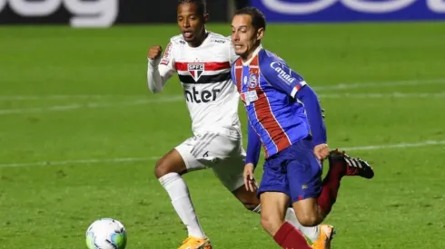 Rodriguinho pode ser alçado no meio. Getty Images