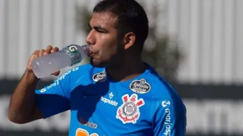 Meia deve fazer outra temporada longe do Brasil – Foto: Daniel Augusto Jr/Corinthians.