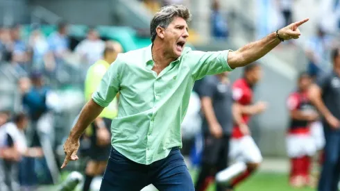 Zenit faz oferta astronômica por atacante do Grêmio e preocupa Renato
