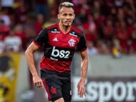 Renê, Gustavo Henrique, Vitinho e mais 6 jogadores são colocados no mercado pela diretoria do Flamengo
