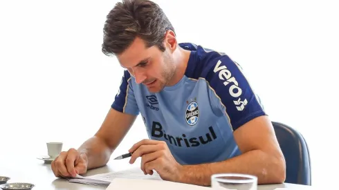 Júlio César tem seu contrato perto do fim - Foto: Lucas Uebel/Grêmio.