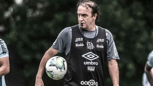 Cuca tem muita moral no Peixão — Foto: Ivan Storti/Santos FC