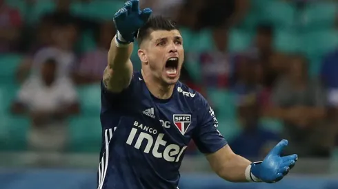 Diniz dedura discussão acalorada de Volpi e Reinaldo no vestiário: