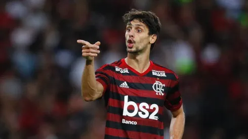 Rodrigo Caio é o dono da zaga do Mengão — Foto: Getty Images