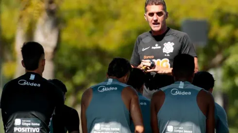 Mancini não vai aproveitar os jogadores nessa temporada – Foto: Rodrigo Coca/Corinthians.