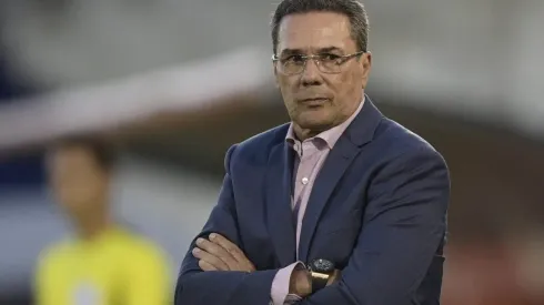 Luxa vem tentando reerguer o Vasco na competição - Foto: Getty Images.