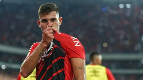 Bruno Guimarães pode render boas cifras ao Athletico. Getty Images