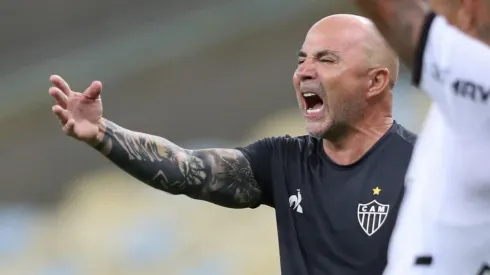 Sampaoli não tem dado tantas oportunidades para o atacante – Foto: Pedro Souza/CAM.