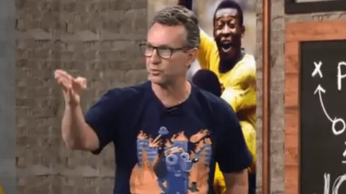 Neto comemora nos seus stories o momento em que o goleiro do Al Ahly defende o pênalti de Felipe Melo - (Reprodução/Os Donos da Bola)