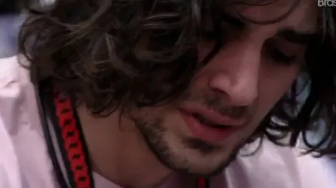 Equipe de Fiuk prestou esclarecimentos sobre as doenças sofridas pelo cantor e revelou que o participante do BBB 21 está em abstinência de medicamentos