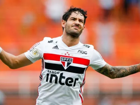 Alexandre Pato irrita torcida do São Paulo no Twitter