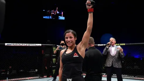 Julianna Peña deve ser a próxima a desafiar Amanda Nunes (Foto: Reprodução/Twitter/Julianna Peña)