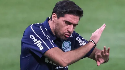 Abel deve descartar a saída do jogador - Foto: Marcello Zambrana/AGIF.