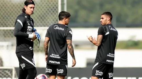 Cássio se recupera do coronavírus e pode voltar em Corinthians x São Caetano