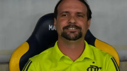 Substituindo Ceni, treinador deve ter 2 novidades entre os relacionados - Foto: Thiago Ribeiro/AGIF.