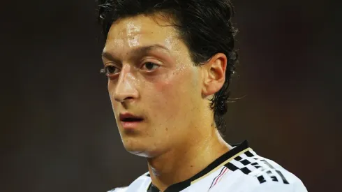 Ozil lamentou situação crítica do Brasil em relação à Covid-19