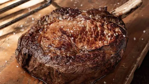 Na religião católica, não é costume comer carne na Sexta-feira Santa (Foto: Reprodução/Facebook/Fogo de Chão)