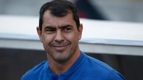 Treinador recebeu a primeira dose da vacina (Foto: Getty Images)