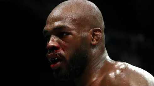 Jon Jones estava com a língua afiada no Twitter (Foto: Getty Images)