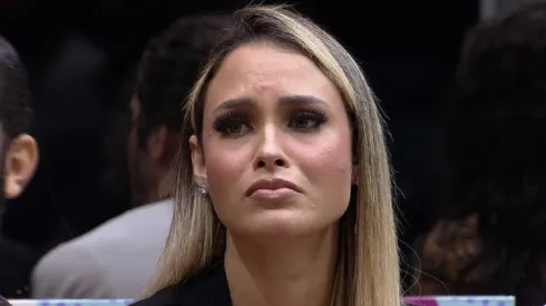 Sarah acabou eliminada do BBB 21 após perder favoritismo
