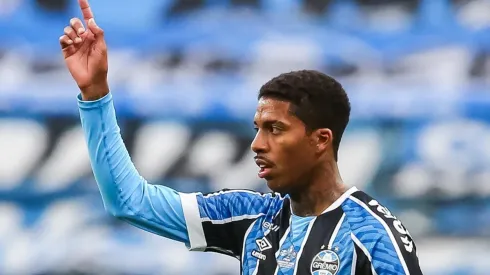 Jean Pyerre está perto de ser negociado – Foto: Pedro H. Tesch/AGIF.