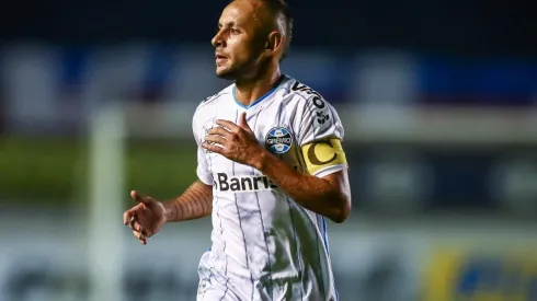 Rafinha estreou com a camisa do Grêmio ontem contra o Caxias (FOTO: LUCAS UEBEL/GREMIO FBPA)