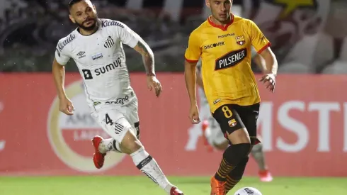 Santos sai derrotado por 2 x 0 em casa para o Barcelona de Guayaquil; veja resumo da partida. (Foto: Getty Images)