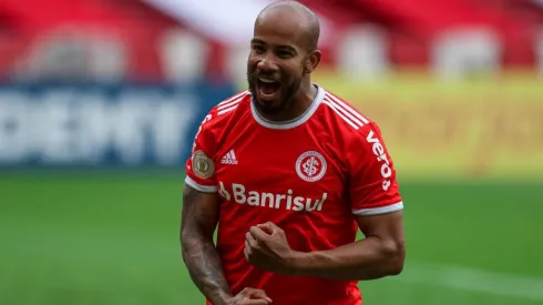 Patrick é desejo do Verdão – Foto: Fernando Alves/AGIF.