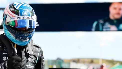 Bottas é o pole. (Foto: Getty Images)