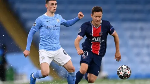 Duelo é acirrado no Etihad Stadium (Foto: Getty Images)