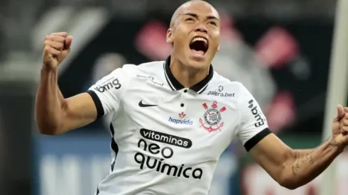 Lateral fez seu primeiro gol pela camisa do Timão – Foto: Rodrigo Coca/Agência Corinthians.