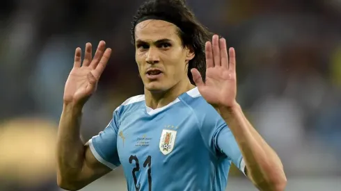 Cavani esteve próximo de um acerto antes de ir ao United – Foto: Thiago Ribeiro/AGIF.