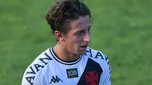 Jovem vem sendo protagonista da equipe nesta temporada - Foto: Thiago Ribeiro/AGIF.