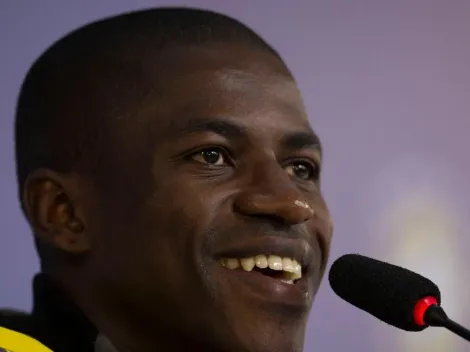 Ramires ‘torce’ para medalhão jogar no Flamengo e fica empolgado
