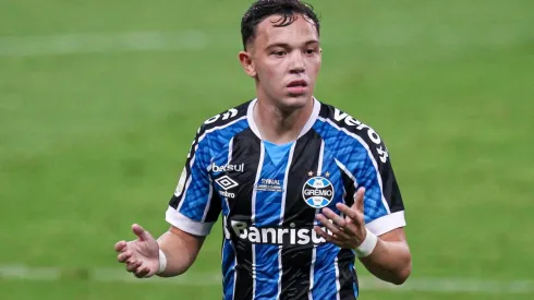 Pepê já foi confirmado como reforço do Porto - Foto: Fernando Alves/AGIF.