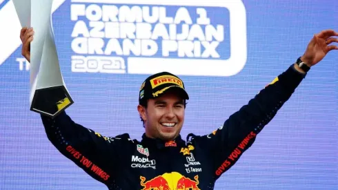 Pérez foi o vencedor da prova em Baku, neste domingo (6)