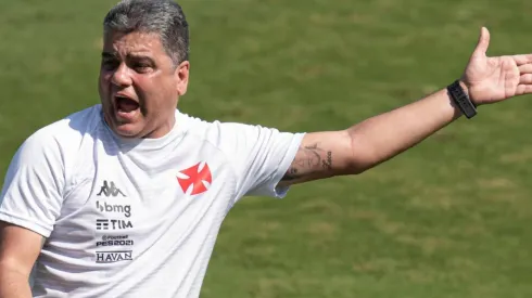 Treinador fez ponderações sobre a atuação - Foto: Jorge Rodrigues/AGIF.