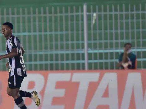 Após polêmica, Ênio se manifesta nas redes sociais